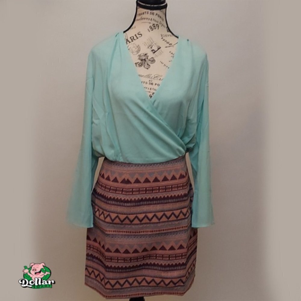 Lavand. Mint dress Size  M